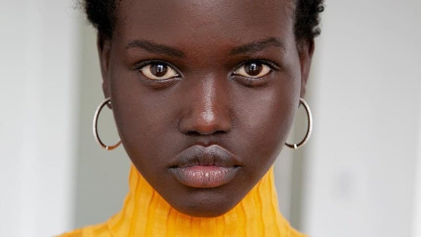 عارضة أزياء سودانية الأصل ترفع دعوى على موقع أسترالي بتهمة التشهير