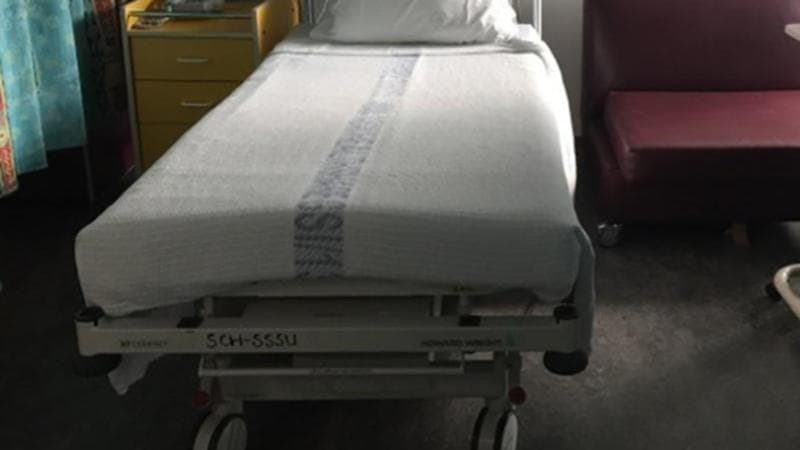 فصل أربعة ممرضات من أكبر مستشفيات سيدني بعد انتحار مريض من السكان الأصليين