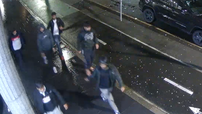 استمرار أعمال العنف في سيدني والبحث عن ستة رجال لهم صلة باعتداء خطير