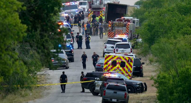 أكثر من40 جثة داخل شاحنة في تكساس يعتقد أنهم مهاجرون غير شرعيون