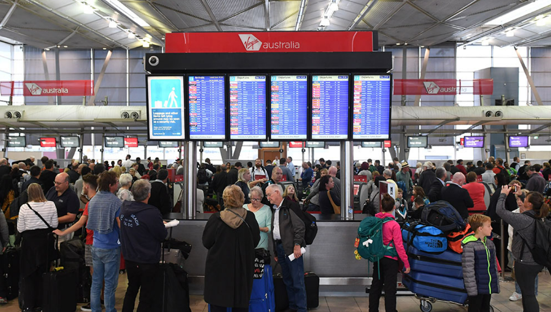 فوضى مطارات أستراليا مستمرة مع عطلة عيد الملكة