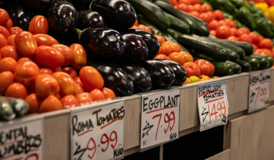 قيود التصدير ترفع أسعار المواد الغذائية.. فهل يكون العالم على أبواب أزمة غذائية جديدة؟