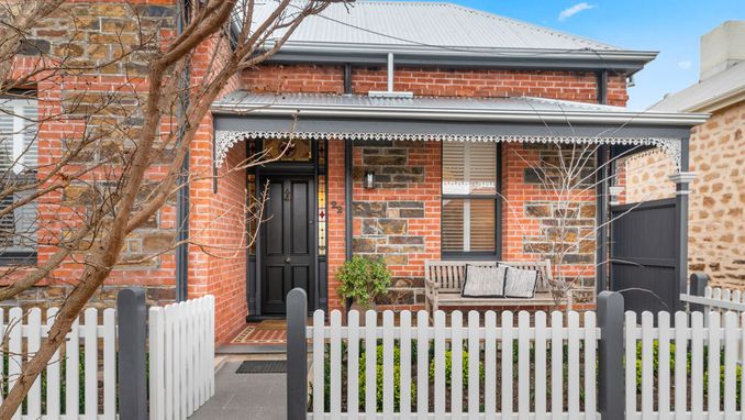 انخفاض أسعار المنازل الأسترالية لأول مرة منذ عامين