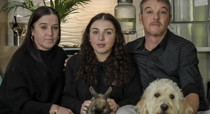 أستراليا الغربية ترحيل عائلة إسكتلندية بعد معركة قضائية مع وزارة الهجرة