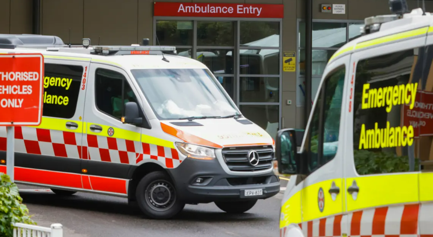أستراليا سيدة تسعينية تنتظر سيارة الإسعاف لأكثر من 22 ساعة بعد سقوط خطر في شقتها