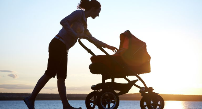 أستراليا مطالبات من مجلس النقابات العمالية لزيادة الإجازة الوالدية حتى 52 أسبوعاً