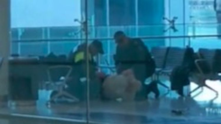 أنباء عن إطلاق نار في مطار كانبيرا.. وإلقاء القبض على شخص يحمل سلاحاً داخل المطار