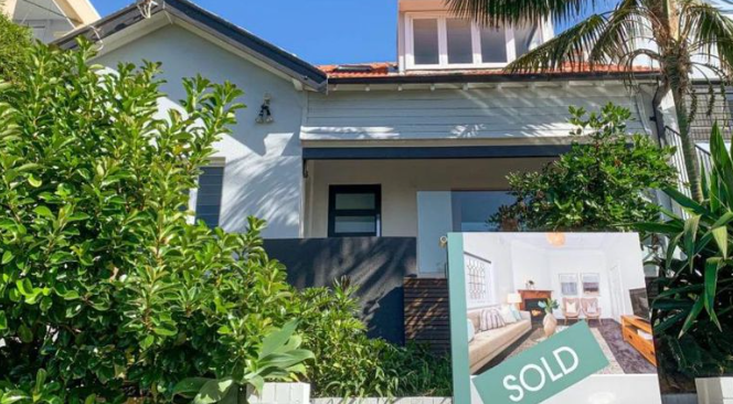 واحد من كل ثلاثة أستراليين يقول إنه لن يتمكّن أبداً من شراء منزل خاص