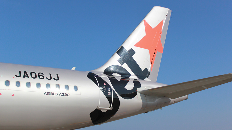 إلغاء العشرات من رحلات شركة الطيران الأسترالية Jetstar والأستراليون عالقون في الخارج