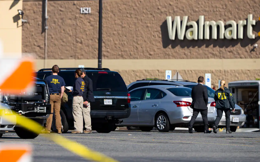 أمريكا مدير متجر wal mart يقتل 6 من موظفيه وينتحر في ولاية فرجينيا