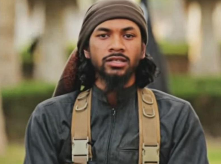 الإرهابي نيل براكاش يعود إلى أستراليا لمواجهة المحكمة في تهمة انضمامه إلى داعش