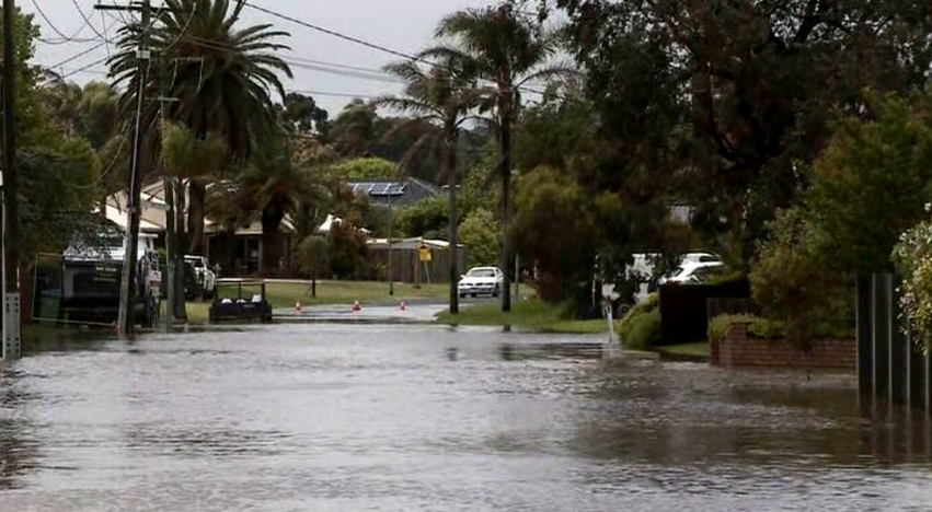 تحديثات طقس أستراليا يوم آخر من العواصف والرياح الشديدة في نيو ساوث ويلز وفيكتوريا