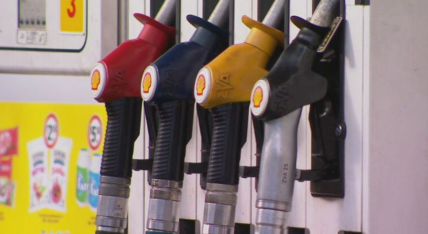 أستراليا خوري يدعو السكان لملئ سياراتهم خلال انخفاض قصير لأسعار الوقود