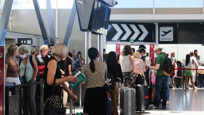 مطار سيدني سيشهد مرور مليوني شخص خلال إجازة عيد الفصح