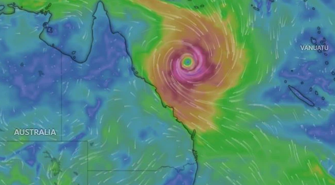 كوينزلاند على موعد مع أسبوع جهنّمي مع قدوم إعصار Kirrily